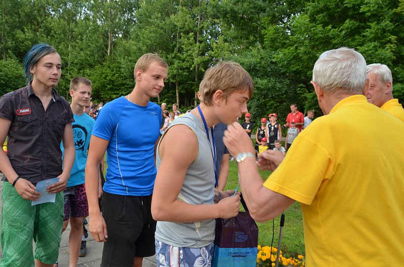 2012-08-02 19.03.43-159-3100.jpg